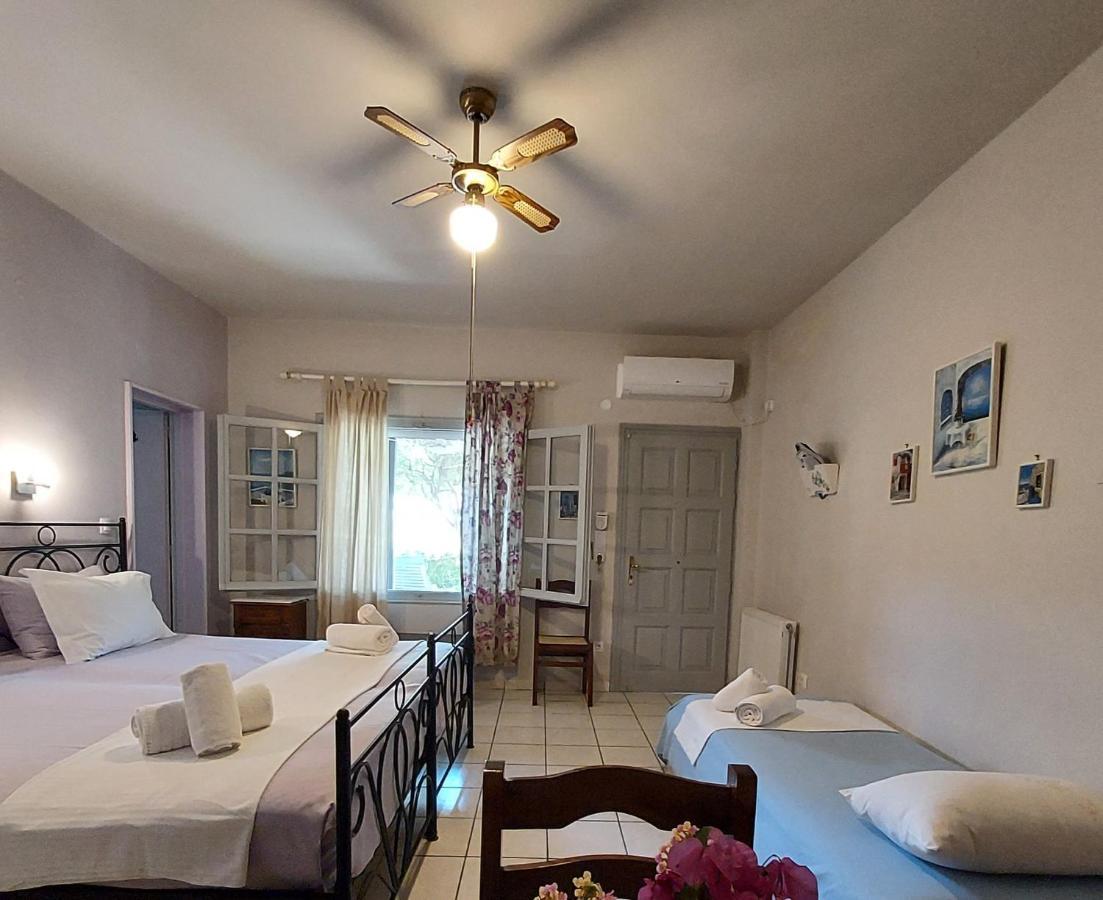 Villa Arni Andros - Βίλα Αρνη Batsi  Quarto foto